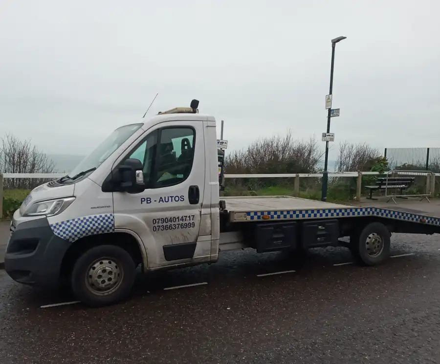 PB Autos flatbed recovery truck